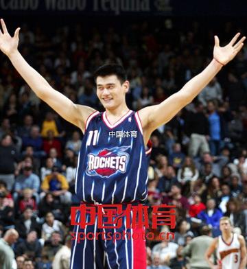 姚明NBA单场最高分是多少? 姚明NBA单场最高分是多少?